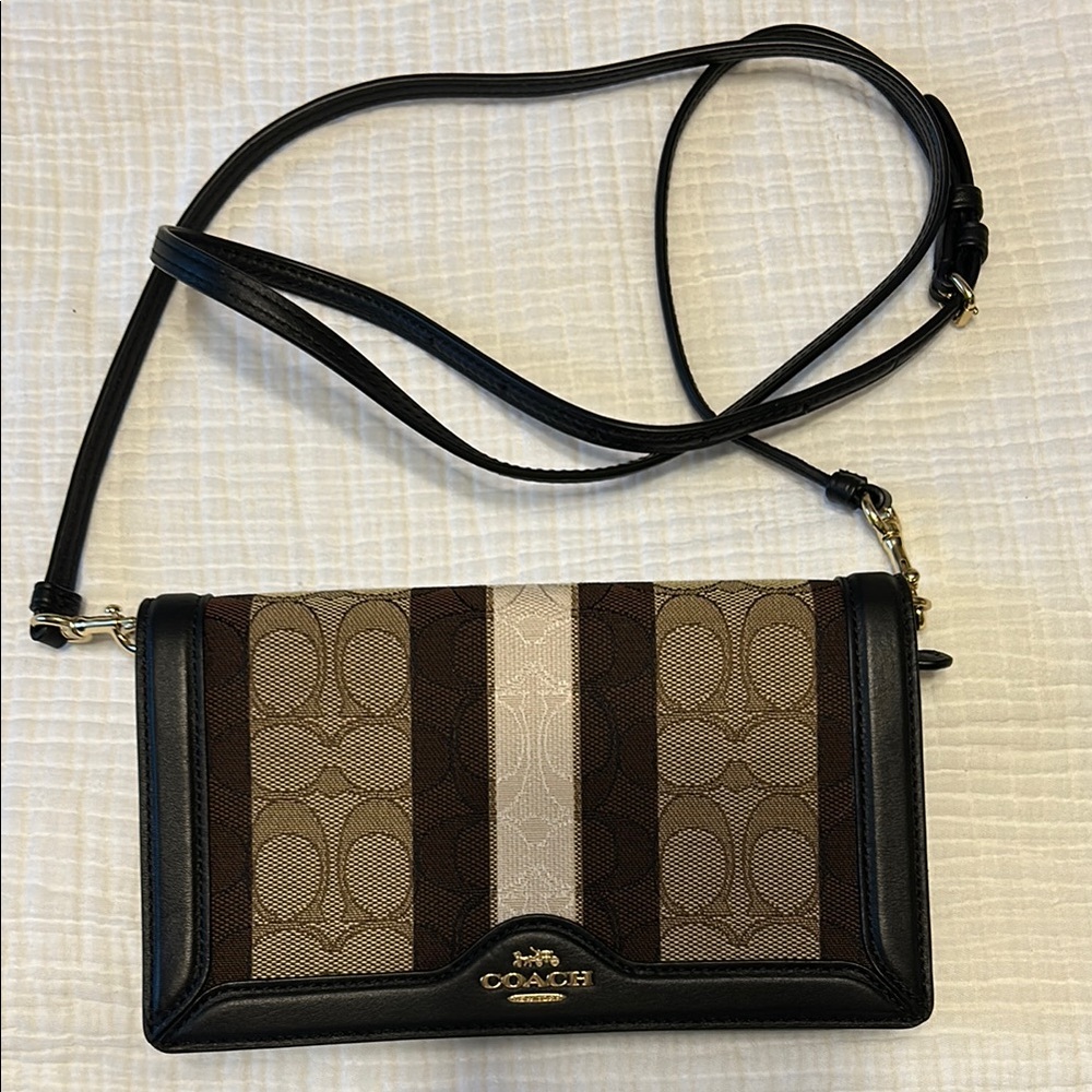 Coach Black and Brown Wallet Crossbody